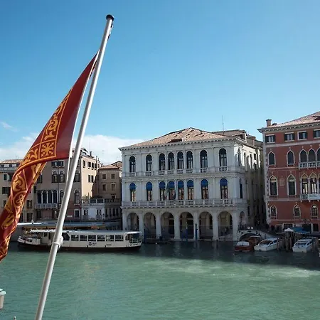 Ovidius Hotel