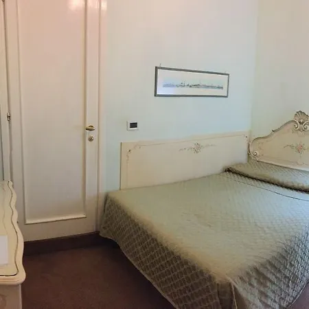 Ovidius 3* Venezia