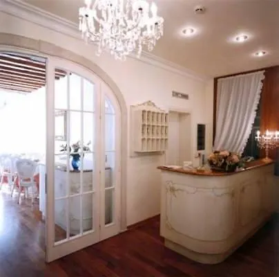 Ovidius Hotel 3*