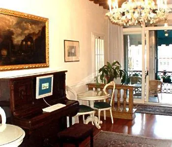 Ovidius Hotel